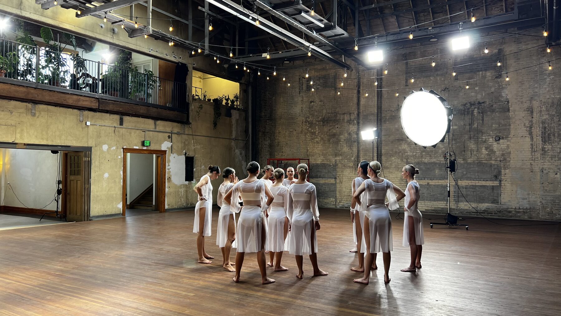 Los Films crew on set with dancers